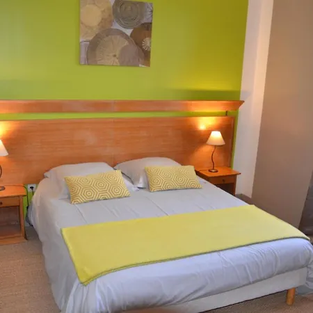 Le Pre Aux Daims Saint-Étienne-la-Thillaye