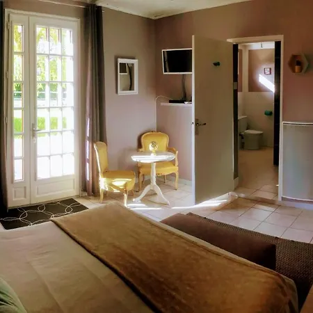 Le Pre Aux Daims فندق مبيت وإفطار 3*